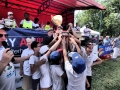 JC Jouanno remet le Trophée aux CM1 des Ftançais de la Xaviere de Venissieux